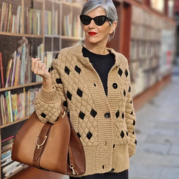 ❌️SOLD❌️STRUCTURED KNIT CARDIGAN TAUPE BROWN SIZE S - Picture 8 of 16